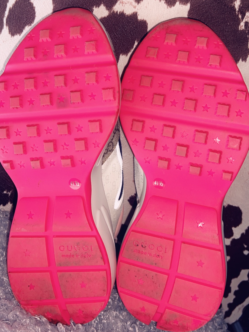 💯 Auth Gucci Sneakers - Picture 6 of 9